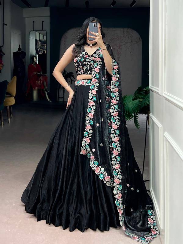LNB 1467 BLK Fendi Designer lehenga choli manufacturer